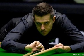 开云中国-塞尔赫斯特全队欢庆，战胜强敌士气大振()