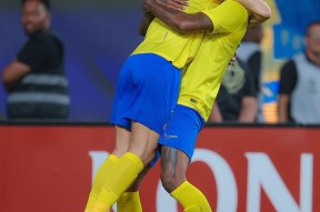 开云体育sports-亚眠队在比赛中力克对手，取得胜利()