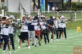 开云-曼城客场逆转多特蒙德，成功挺进半决赛！()